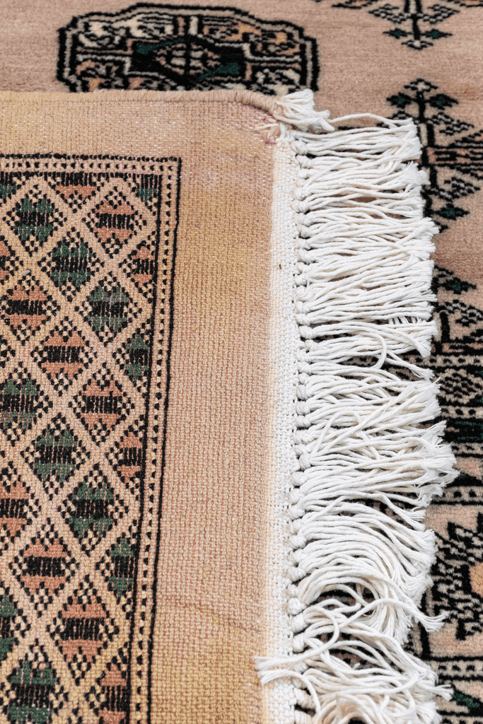 Pakistani Bukhara Hand-Made Wool Rug - Tabak Rugs