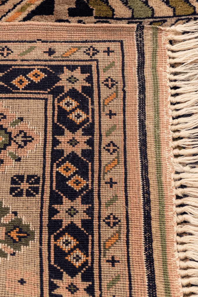 Caucasian Kazak Hand-Made Wool Rug - Tabak Rugs